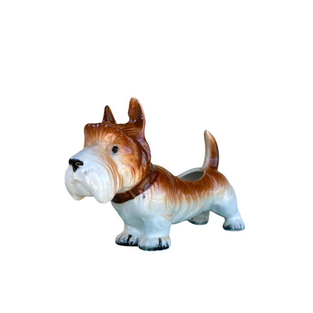Vintage Scotty Dog planter. Made in Japan.
